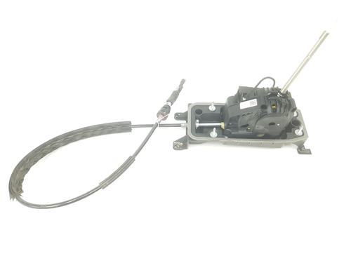 Used Gear lever SEAT ARONA (KJ7, KJP) 1.0 TSI (95 hp) 18831752