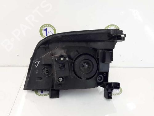 Right headlight NISSAN X-TRAIL I (T30) 2.2 Di 4x4 | BP756915C29 