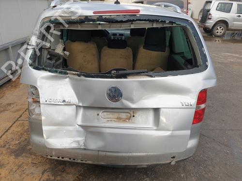 Right front window motor VW TOURAN (1T1, 1T2) 2.0 TDI | BP16776170E20 