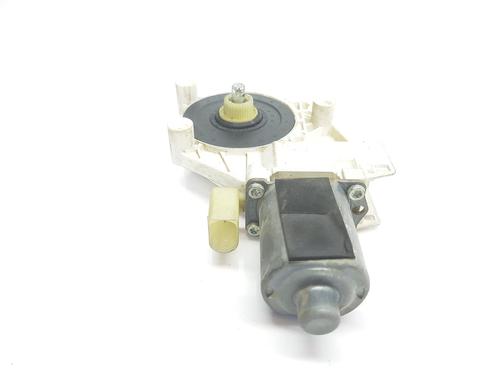 Right front window motor MERCEDES-BENZ SPRINTER 3-t Van (B906) 215 CDI (906.611, 906.613) | BP13815152E20 