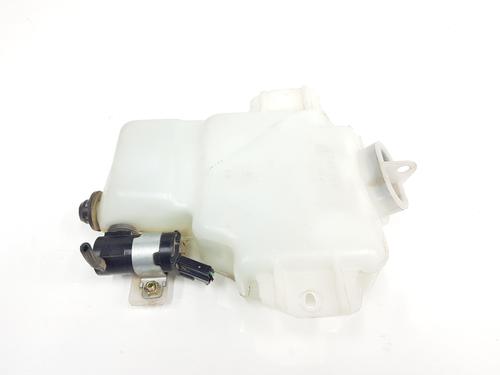 Used Windscreen washer tank MITSUBISHI PAJERO III (V7_W, V6_W) 3.2 Di-D (V68W, V78W) (165 hp) 21100893