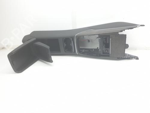 Armrest / Center console AUDI A6 C7 (4G2, 4GC) 2.0 TDI | BP30498419I20