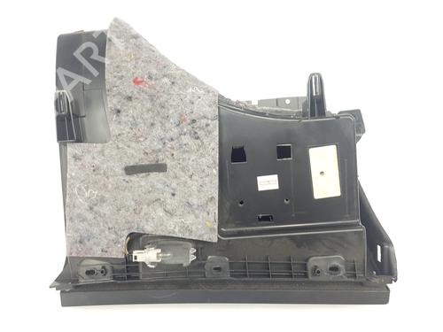 Guantera MERCEDES-BENZ GLA-CLASS (X156) GLA 200 CDI / d (156.908) | BP21073220C95