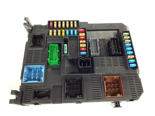 Fuse box PEUGEOT 308 II (LB_, LP_, LW_, LH_, L3_)  | BP29011041E1 