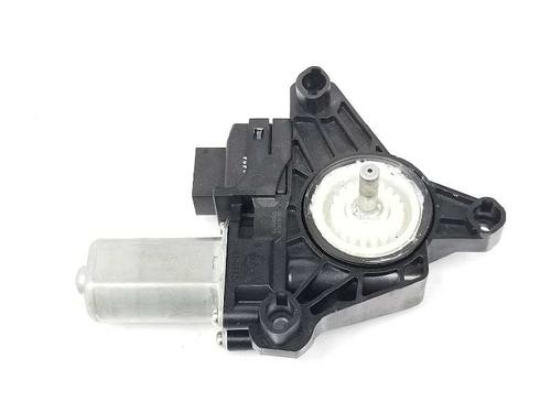 Used Right rear window motor MERCEDES-BENZ GLA-CLASS (X156) GLA 220 CDI (156.903) (170 hp) 7278351