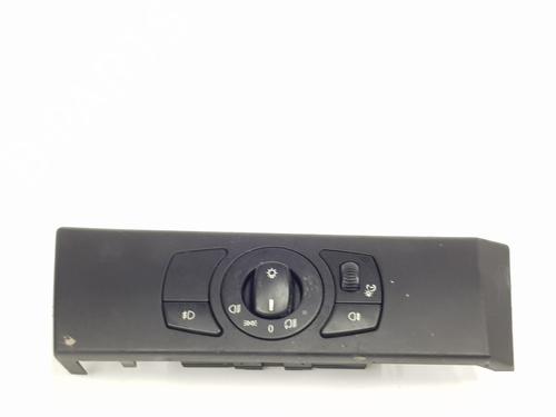 Used Headlight switch BMW 5 (E60) 525 d (177 hp) 24319189