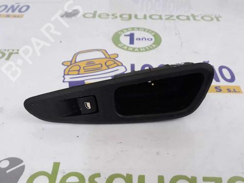 Used Right rear window switch PEUGEOT 308 I (4A_, 4C_) 1.6 16V (120 hp) 2827618