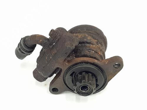Used Steering pump TOYOTA LAND CRUISER 90 (_J9_) 3.0 TD (KZJ90_, KZJ95_, KZJ90R, KZJ95R, KZJ90W, KZJ95W) (125 hp) 30689784