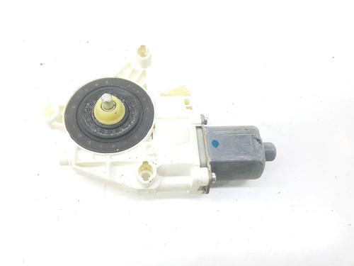 Used Right rear window motor MERCEDES-BENZ M-CLASS (W164) ML 320 CDI 4-matic (164.122) (224 hp) 8871575