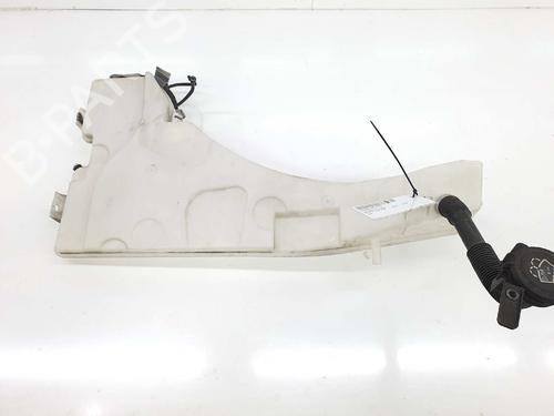 Used Windscreen washer tank BMW X5 (E70) 3.0 d (235 hp) 7418814