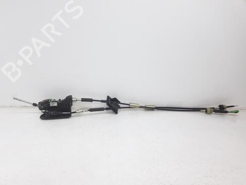 Used Gear lever FIAT 500 (312_) 1.2 LPG (312AXA1A) (69 hp) 12904040