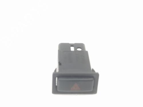 Used Warning switch TOYOTA LAND CRUISER 90 (_J9_) 3.0 TD (KZJ90_, KZJ95_, KZJ90R, KZJ95R, KZJ90W, KZJ95W) (125 hp) 18709183