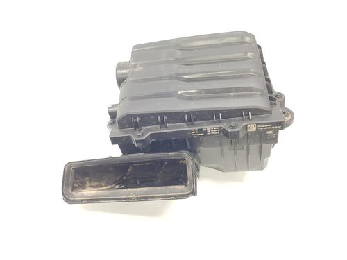 Used Air filter box SEAT IBIZA V (KJ1, KJG) [2017-2025]  28282822