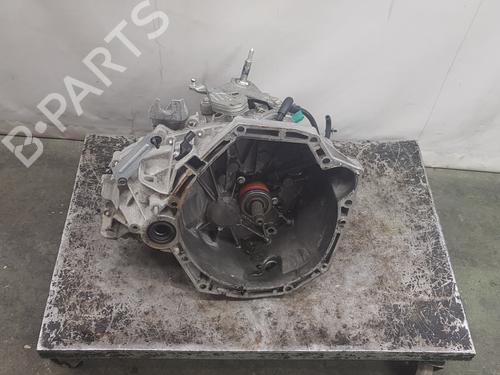 Used Gearbox NISSAN JUKE (F15) 1.5 dCi (110 hp) 5250790