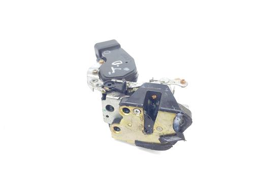 Rear right lock TOYOTA LAND CRUISER 90 (_J9_) 3.0 D-4D 4WD (KDJ90_, KDJ95_, KDJ90W, KDJ95W) | BP17683109C99 