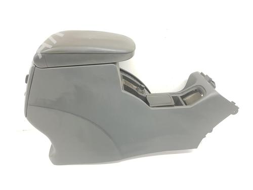 Armrest / Center console FIAT CROMA (194_) 1.9 D Multijet (194AXB1B) | BP15773098I20 