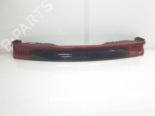 Used Rear center light AUDI Q8 (4MN, 4MT) 50 TDI Mild Hybrid quattro (286 hp) 26619727