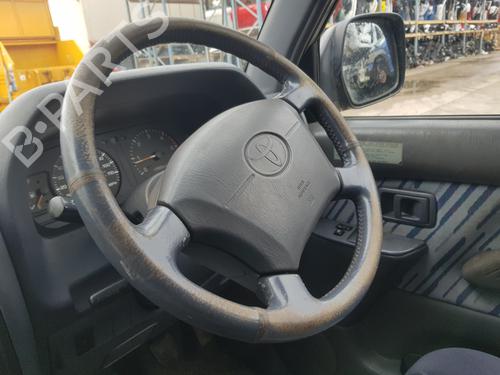 Right front indicator TOYOTA LAND CRUISER 90 (_J9_) 3.0 TD (KZJ90_, KZJ95_, KZJ90R, KZJ95R, KZJ90W, KZJ95W) | BP32293086C33