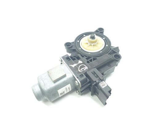 Left front window motor HYUNDAI i30 Estate (PDE) 1.0 T-GDI | BP17960071E21 