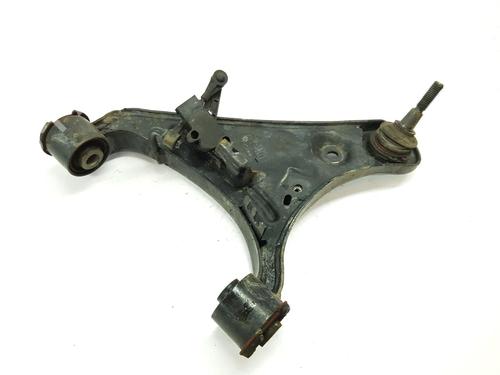 Right front suspension arm LAND ROVER DISCOVERY III (L319) 2.7 TD 4x4 | BP15689782M13 