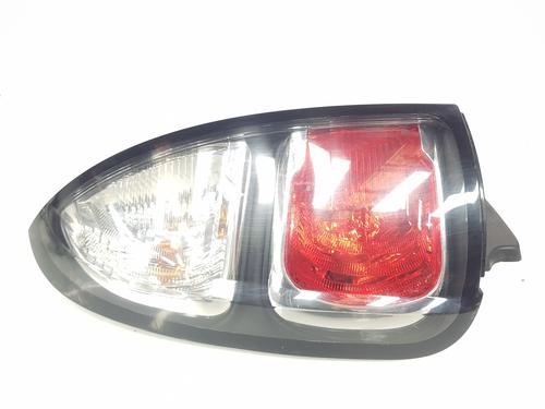left-taillight-citroen-c3-picasso-sh_-2008-38091366 main image