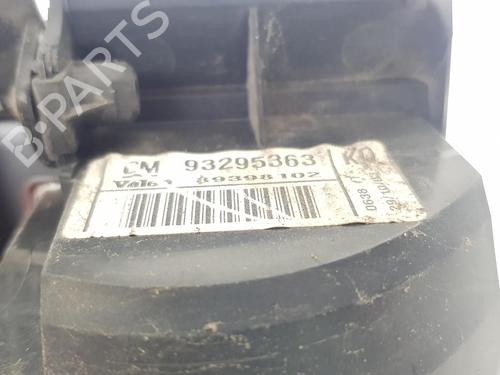 Right taillight OPEL MERIVA A MPV (X03) 1.7 CDTI (E75) | BP13553032C35 