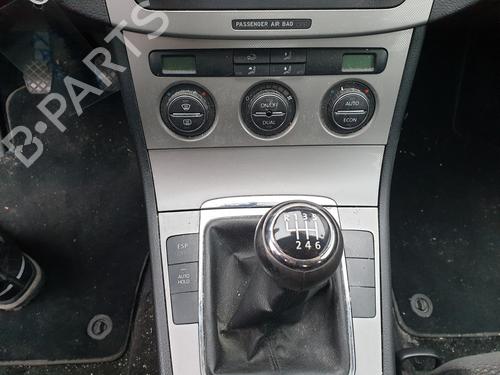 Left front window motor VW PASSAT B6 (3C2) 2.0 TDI 16V | BP21841925E21 