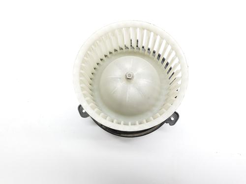 Used Heater blower motor MITSUBISHI L200 / TRITON (KJ_, KK_, KL_) 2.4 DI-D 4WD (KJ0T) (154 hp) 32522624