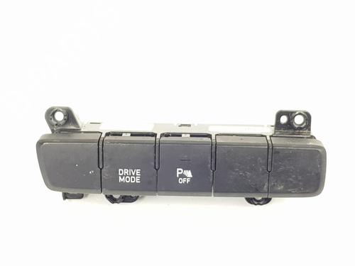 Used Switch Switch HYUNDAI i20 II (GB, IB) [2014-2021] 32781222 32781222