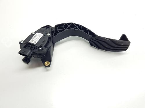 pedal-renault-clio-v-b7_-2019-34636068 main image