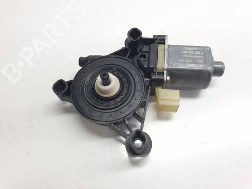 Used Right front window motor Right front window motor VW T-ROC (A11, D11) [2017-2026] 39599302 39599302
