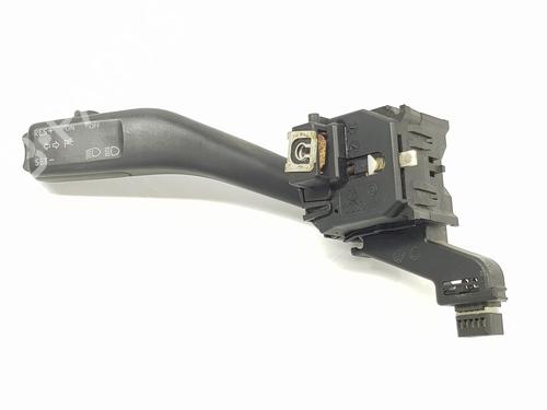 Used Steering column stalk VW TOURAN (1T1, 1T2) 2.0 TDI (136 hp) 17904918
