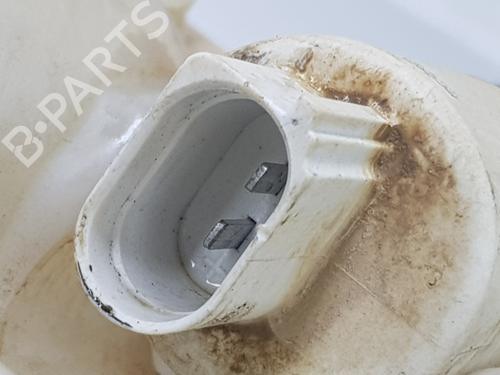Windscreen washer tank LAND ROVER RANGE ROVER SPORT I (L320) 2.7 D 4x4 | BP20196888C113 