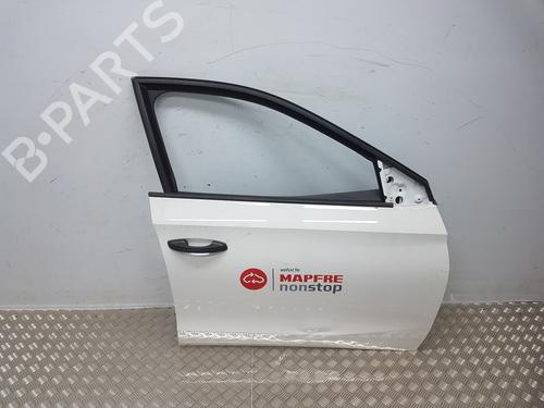 Used Right front door Right front door 37631062 37631062