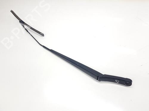 Used Front windshield wiper arm Front windshield wiper arm VW TOURAN (5T1) [2015-2026] 33411868 33411868