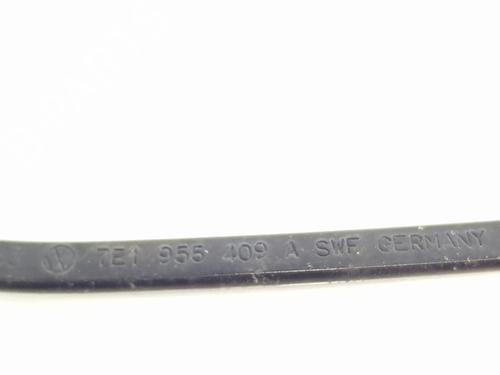 Front windshield wiper arm VW TRANSPORTER T5 Bus (7HB, 7HJ, 7EB, 7EJ) 2.0 TDI | BP30682180C143