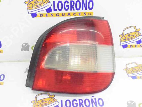 Feu arrière droit RENAULT SCÉNIC I MPV (JA0/1_, FA0_) 1.9 dCi RX4 (102 hp) 1452468