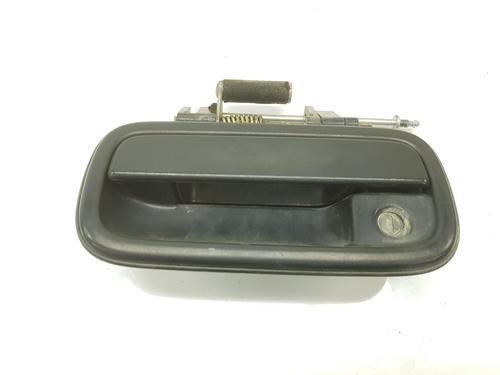 Used Front left exterior door handle TOYOTA LAND CRUISER 90 (_J9_) 3.0 TD (KZJ90_, KZJ95_, KZJ90R, KZJ95R, KZJ90W, KZJ95W) (125 hp) 10112597