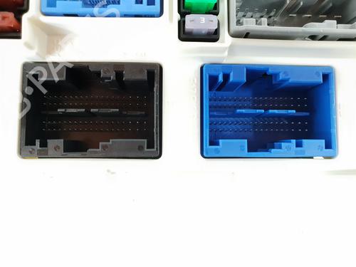 Fuse box OPEL ASTRA L Sports Tourer (OV5) 1.2 (FRHNSL, FRHNSR) | BP22704007E1 