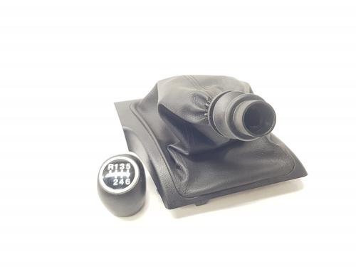 Used Shift knob Shift knob PEUGEOT BOXER Bus 2.2 BlueHDi 140 (140 hp) 32679561 32679561