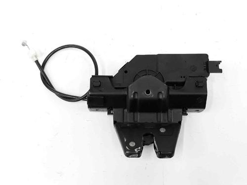 Used Tailgate lock BMW 3 (E90) 320 i (150 hp) 4820770