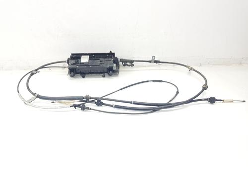 Used Electric handbrake LAND ROVER DISCOVERY III (L319) 2.7 TD 4x4 (190 hp) 31344036