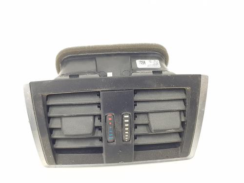 Used Air vent BMW 3 (F30, F80) 320 d (190 hp) 19085382
