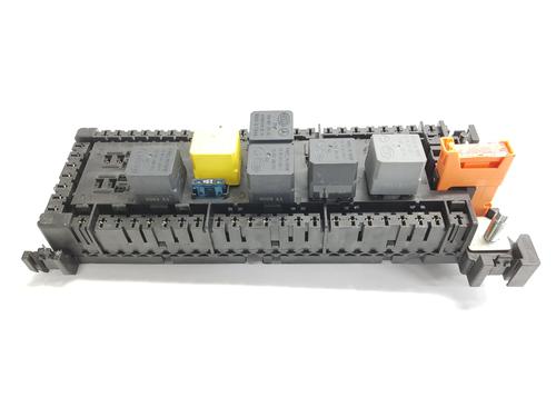 Used Fuse box MERCEDES-BENZ M-CLASS (W166) ML 350 BlueTEC 4-matic (166.024, 166.023) (258 hp) 26440893