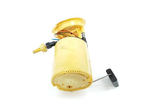 Used Fuel pump BMW X1 (E84) xDrive 18 d (143 hp) 20193503