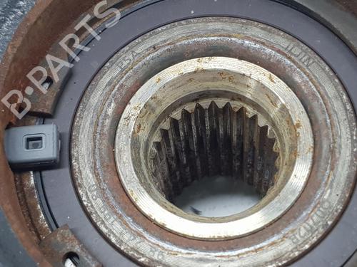 Right front steering knuckle CITROËN C4 III (BA_, BB_, BC_) BLUEHDI 110 (BBYHSA) | BP37430040M26 - Image 4