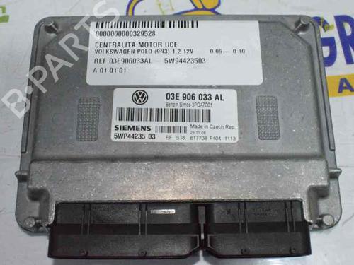 Used Engine control unit (ECU) VW POLO (9N_, 9A_) 1.2 12V (64 hp) 2973501