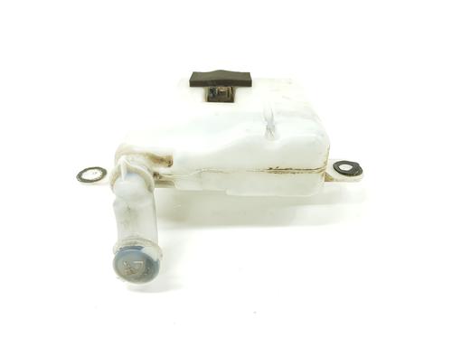 Windscreen washer tank TOYOTA LAND CRUISER 90 (_J9_) 3.0 TD (KZJ90_, KZJ95_, KZJ90R, KZJ95R, KZJ90W, KZJ95W) | BP19037357C113