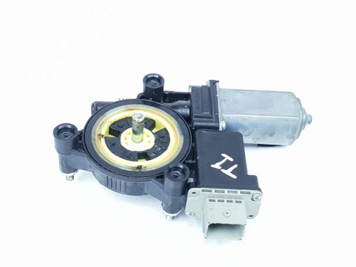 Rudehejsemotor bagstkærm venstre FIAT 500L (351_, 352_) 1.4 (199LYB1B) (95 hp) 22546836