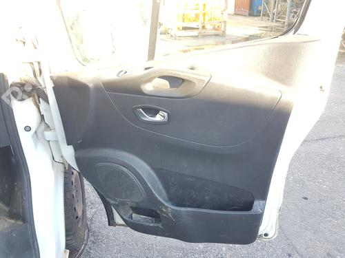 Headlight switch RENAULT TRAFIC III Van (FG_) 2.0 dCi 120 (FGMN) | BP30391565I24 